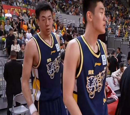 太适合广东队！CBA“全能锋线”打成大腿，或被朱芳雨重金挖走