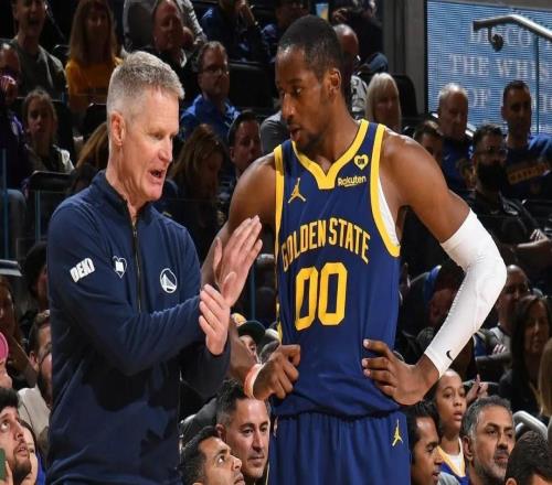 杰弗森：别借库明加批评NBA最优秀的教练之一科尔，他拿过9冠