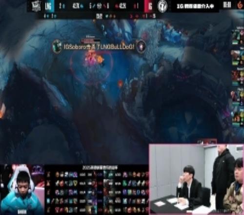 姿态呼吸哥看IG德杯30零封LNGPhotic卡莎12杀：IG要夺冠了！