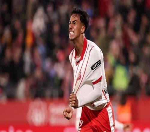 9次解围一条龙造黄！曼城外租小将率队克巴萨中卫换血已大功告成