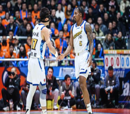 CBA第一阶段排名！上海广厦争第一，山东杀进前4，辽篮下滑太严重