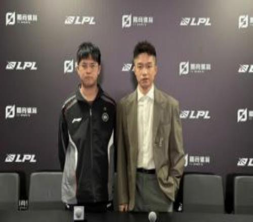 明凯：挺看好我们队伍这阵容，需要重视和解决比赛里的问题