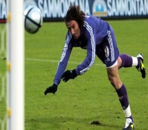 前佛罗伦萨球员里加诺：退役后为了谋生，我重返工地当瓦匠