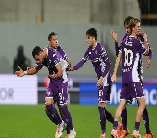 相隔210天，佛罗伦萨上次在意甲赢球也是击败乌迪内斯