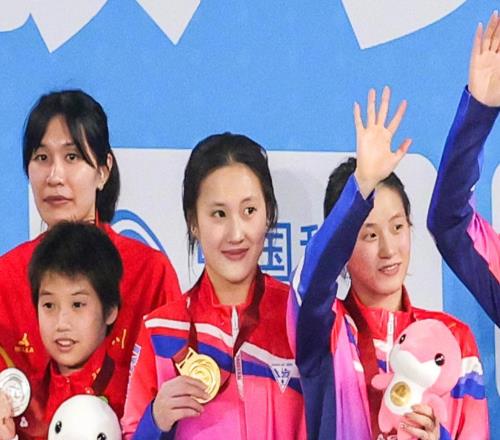 350.22分夺冠！陈芋汐双人10米台再封神：全红婵第5谢幕张家齐第6