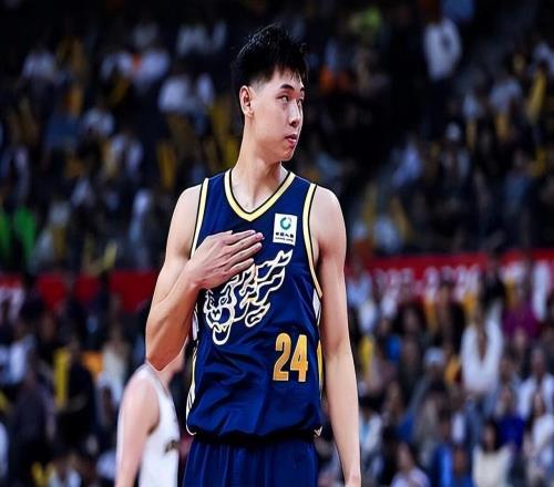 广东9293江苏！球员评分：2人满分，4人良好，3人不合格