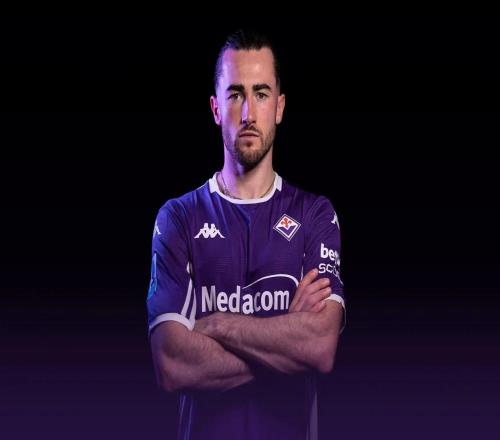 官方：利兹联前锋哈里森租借加盟佛罗伦萨，含选择买断条款