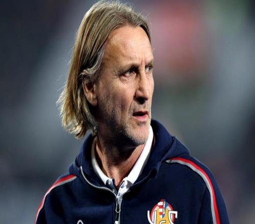 官方：克雷莫内塞主帅尼科拉下课球队15轮不胜位列意甲第18