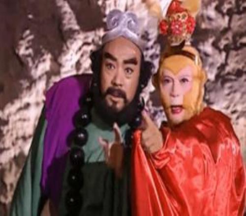 六小龄童发文悼念“沙僧”：剧中师弟世间吾兄！