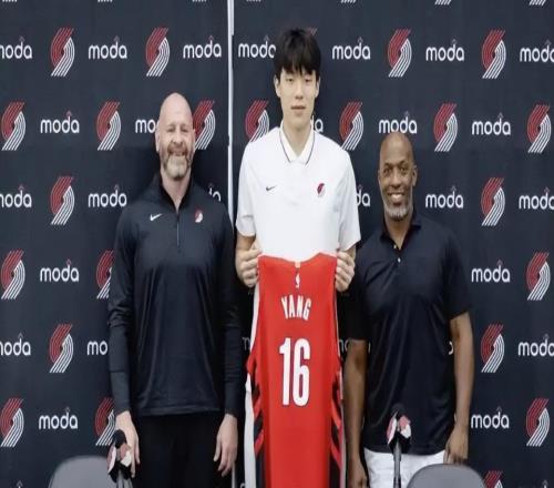 留洋球员+1！张博源加盟海外联赛，成今夏第四名走出国门球员