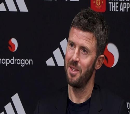 卡里克：我没刻意控制情绪，但进球时我的庆祝动作可能有点呆