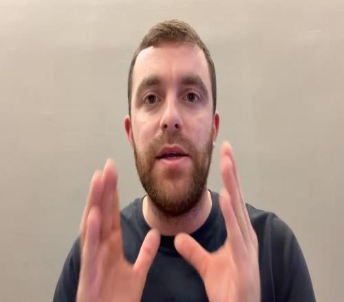 罗马诺：马雷斯卡没和热刺有过谈判，仍是曼城优先考虑的人选