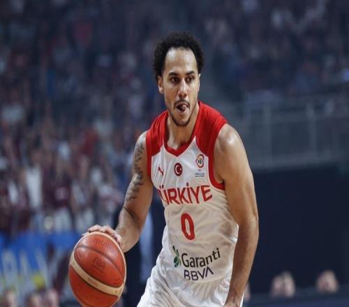 曾在NBA效力4个赛季！拉金13中7高效得23分2板9助轰中5记三分