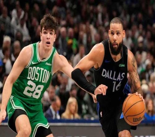 布朗33+11绿军送独行侠5连败弗拉格36分近3战狂轰119分