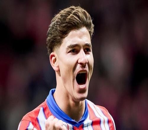 巴萨锋线蓝图“太过梦幻”：低价签下阿尔瓦雷斯，莱万也不走