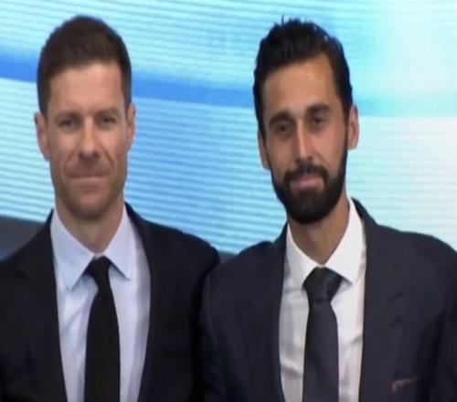 真预言家阿隆索12月初曾说阿韦洛亚有机会成为俱乐部主教练