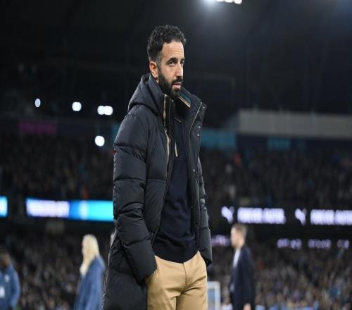 英超前瞻伯恩利03曼联：阿莫林下课，红魔追赶红军