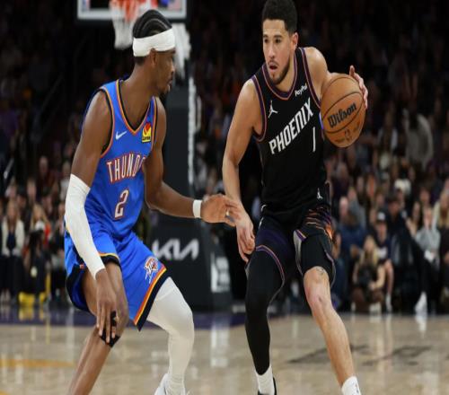 布克绝杀联盟第一，仍无缘日最佳！你碰到41岁创3项纪录的詹姆斯