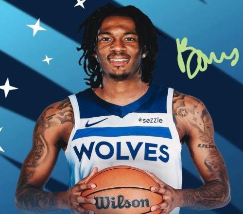 NBA三消息：森林狼连签两笔，西蒙斯回应退役，勇士提供新报价