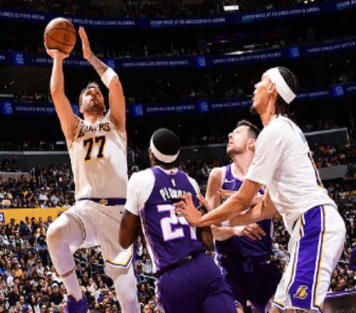 东契奇28+5+9湖人轻取国王勒布朗24+5威少14+5