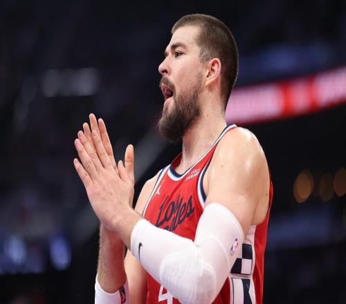 战尼克斯快船变阵！哈登出战成疑，祖巴茨要价出炉，补强计划曝光