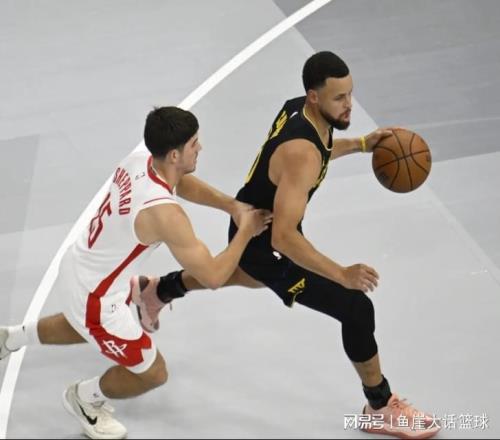 NBA最新排名！火箭能争西部第二，卫冕冠军10连胜，勇士反送温暖