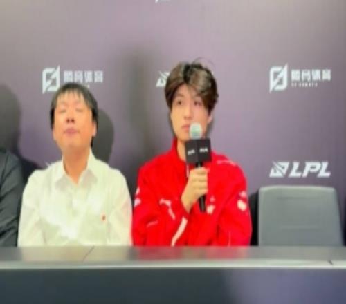 Monki：这版本打野变得更加公式了前面一直刷野做事风险特别高