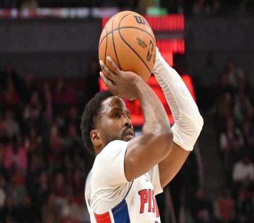底薪！还是底薪！3年4200万合同彻底泡汤！他成NBA今夏最失意的人