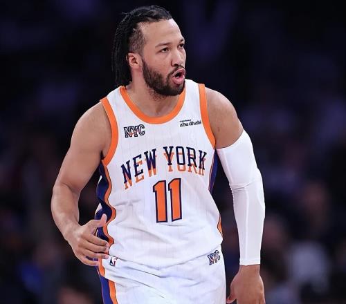 23中15轰39分！纽约新王是独狼，状元中锋也成高级挂件