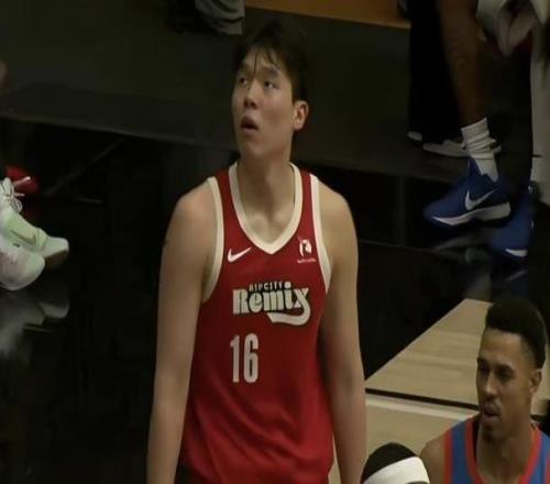 杨瀚森22分7板3助2帽，得分创新高！撕裂之城混音12399大胜俄克拉荷马城蓝