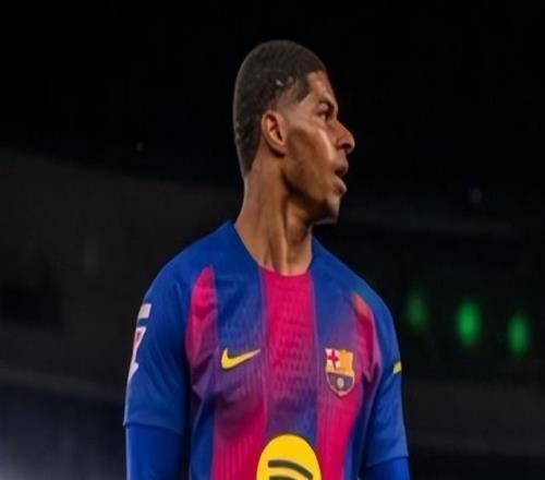 8场造8球！安东尼一飞冲天，有望率队争欧联杯，离开曼联2人活了