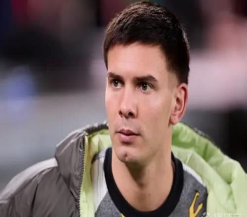 TA：马斯坦托诺身边的消息人士否认了他将外租离开的传言