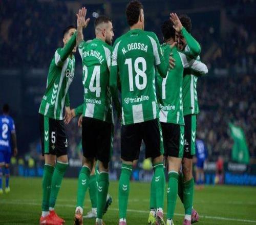 贝蒂斯追平队史自然年胜场纪录