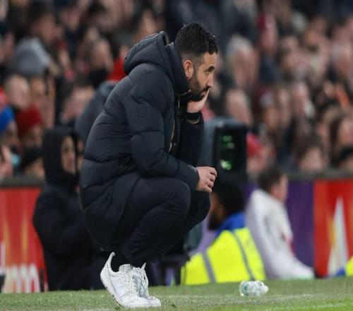 曼联本赛季前17场仅1次零封，为队史顶级联赛同期并列最少