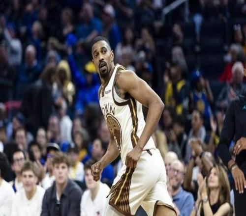 爆砍72分创新高！勇士替补火力全开！库里躺赢，4号秀空砍24+11