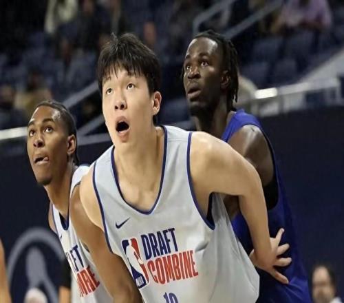 杨瀚森没有被开拓者放弃，高层发声+主教练表态，翻译说出实话