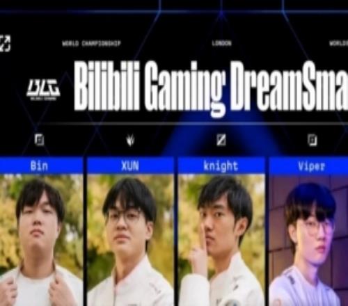 韩网热帖晒26BLG各式照片：遗憾版、意气风发版、选手黑历史版