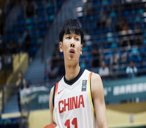不打CBA！美国威力塔斯高中官宣张博源加盟国青核心未来冲NBA