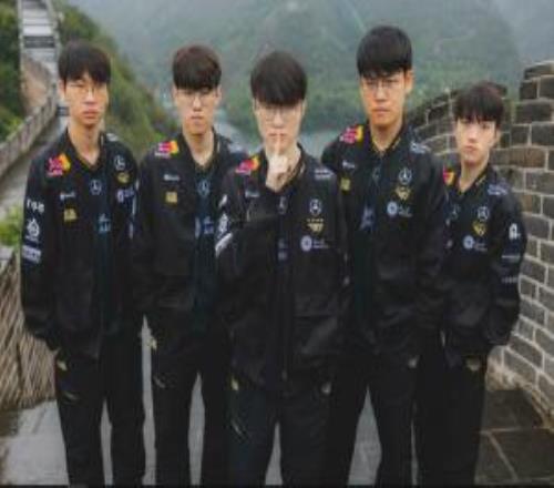 韩国网友热议T1击败AL：Hope玩的也太烂了！TES完全是赠品嘛T1美美进决赛咯