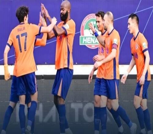 保级大战踢成了友谊赛，乔老板的赢球奖不能只发给青岛海牛