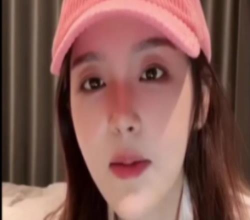 Rita：我一直以为最佳解说离我很遥远承蒙大家的厚爱真的没想到