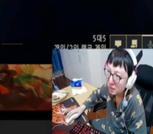 Mlxg谈S9退役原因：加工资轮换或退役直播反正没转会这个选项！