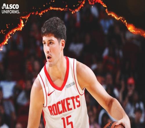 NBA季前赛：杜兰特缺席火箭轻取老鹰申京半场19+7+5戴维森17+4