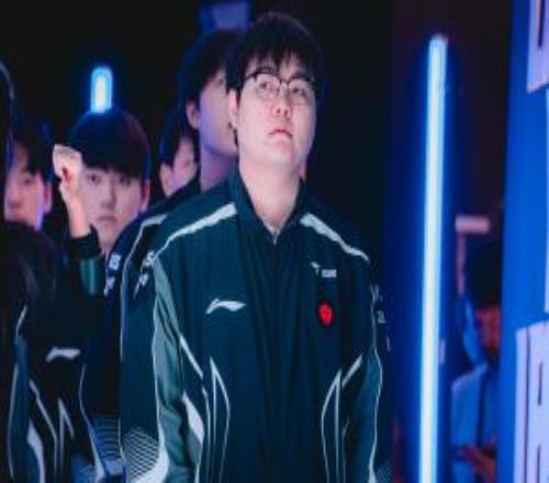 今天状态在线！369全场合砍11723数据，对位全面压制BB小子