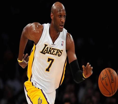 奥多姆：现在的NBA球队总让核心打挡拆到没剩几秒，然后甩锅给角色球员