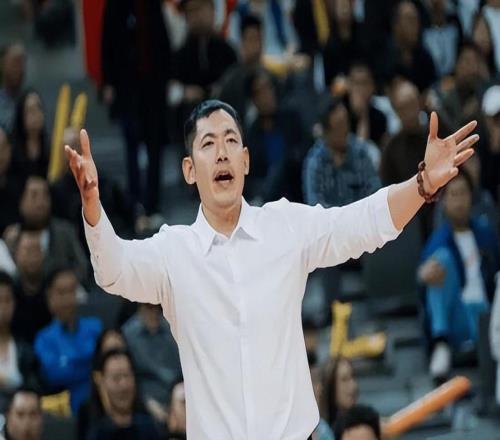 北控男篮，8882爆冷击败北京北汽，看看球迷都是怎么看的