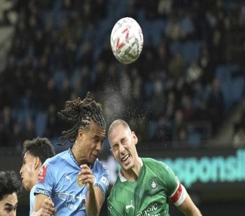 记者：阿克想多获得机会以参加明夏世界杯，巴萨正在考虑他