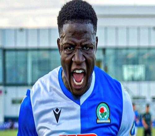 记者：上海申花引进盖伊的总转会费最高可达180万英镑