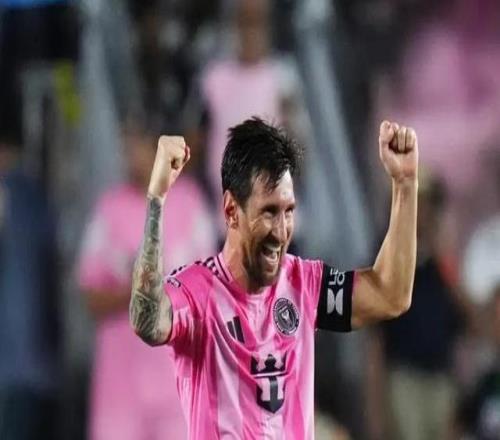 世体：尽管被不断提及，梅西始终沉默坚持不干预巴萨选举