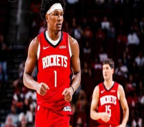 火箭新首发5虎适配，阿门24+18掩盖短板替补后卫8分1将拖后腿